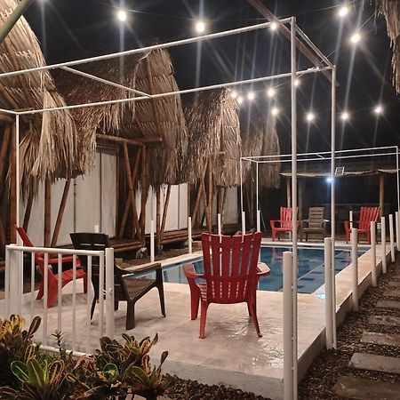 Cabana Beach Palomino Exterior photo